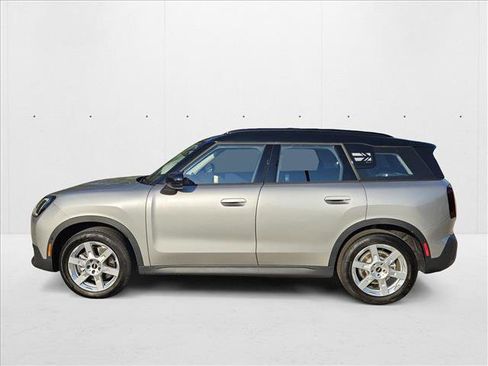 Used 2025 MINI Cooper Countryman S image 5