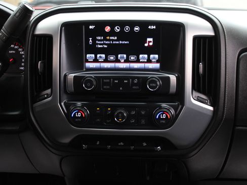 Used 2016 GMC Sierra 1500 SLE w/ SLE Value Package image 20