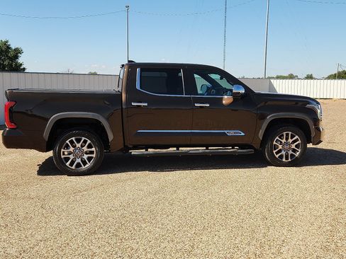 Used 2022 Toyota Tundra 1794 Edition AWD/4WD image 5