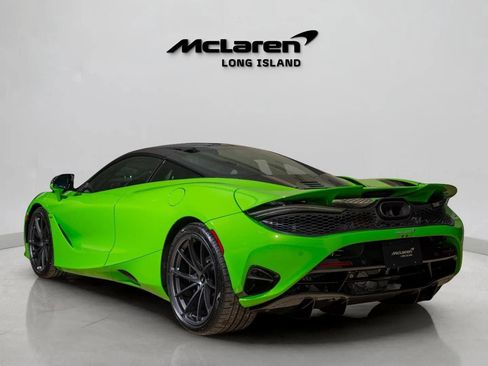 New 2026 McLaren 750S image 4