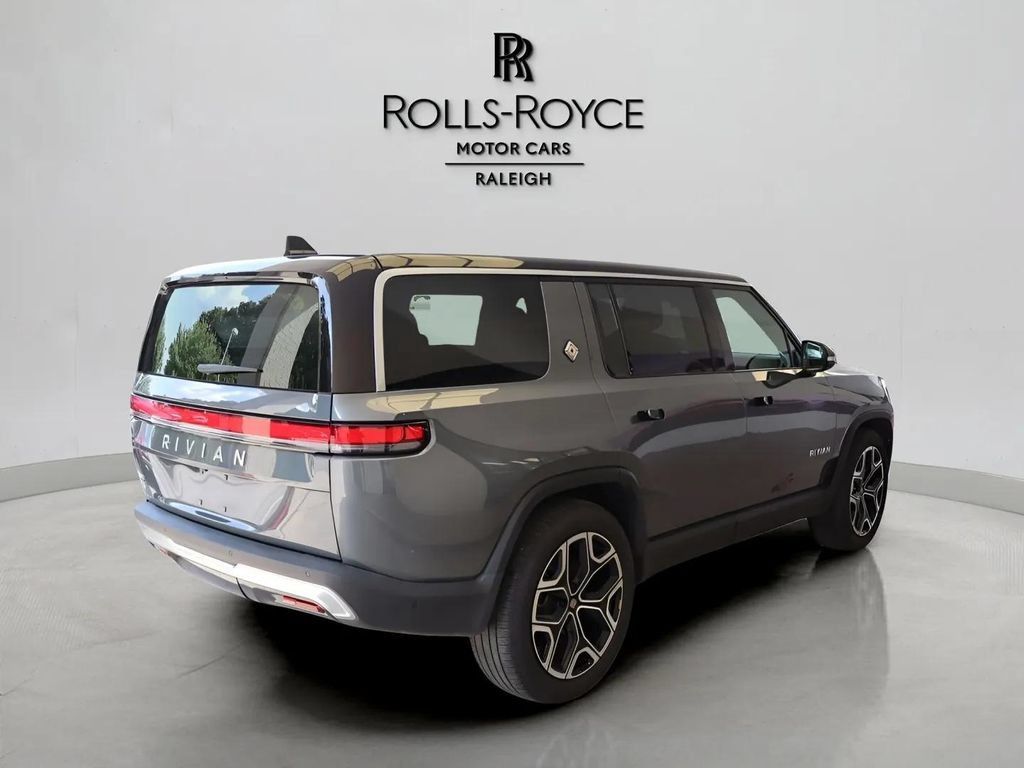 Used 2024 Rivian R1S Adventure Dual AWD/4WD image 4