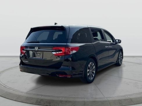 Used 2023 Honda Odyssey EX-L image 6