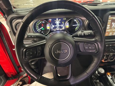 Used 2023 Jeep Wrangler Unlimited w/ Cold Weather Group image 20