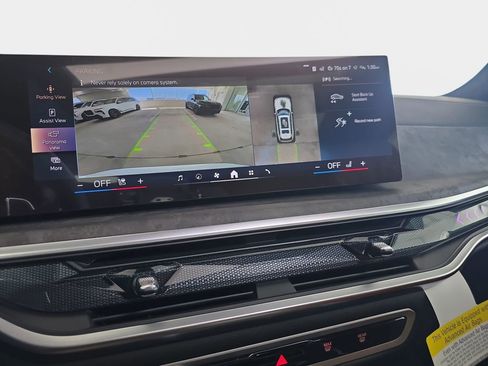 New 2026 BMW X7 xDrive40i image 16