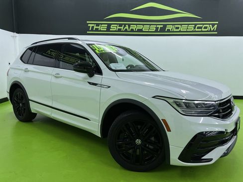 Used 2022 Volkswagen Tiguan SE R-Line FWD image 1