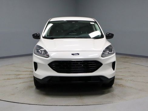 Certified 2022 Ford Escape SE w/ SE Sport Appearance Package image 6