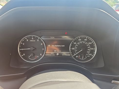 Used 2023 Mitsubishi Outlander SE AWD/4WD image 17
