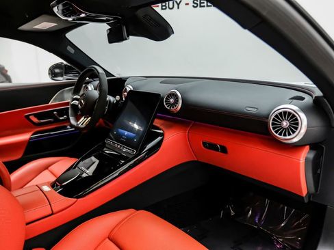 Used 2025 Mercedes-Benz AMG GT 63 image 11