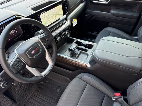 New 2026 GMC Sierra 1500 Elevation w/ Preferred Package AWD/4WD image 10