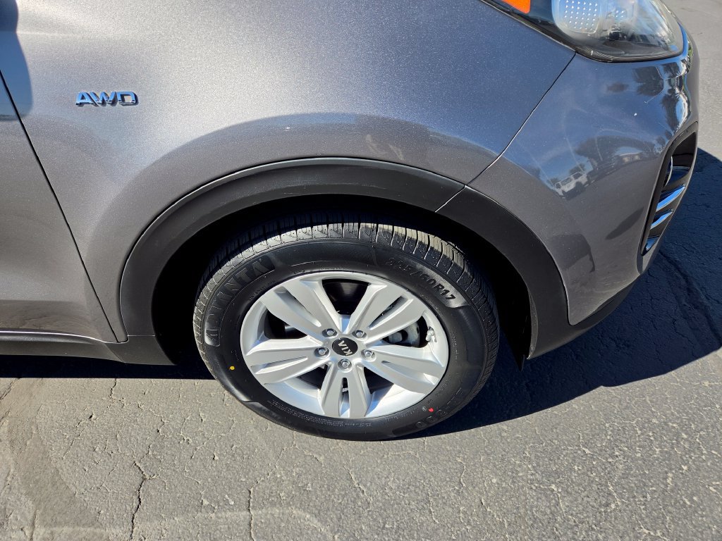 Used 2019 Kia Sportage LX AWD/4WD image 10