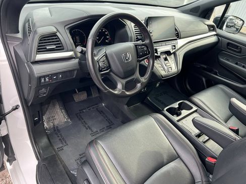 Used 2025 Honda Odyssey Sport-L image 11