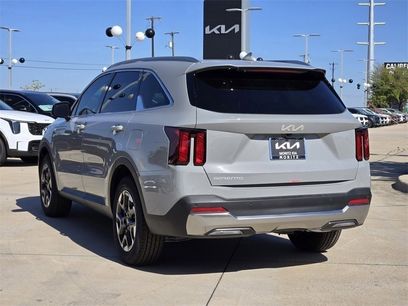 New 2026 Kia Sorento S w/ S Panoramic Sunroof Package