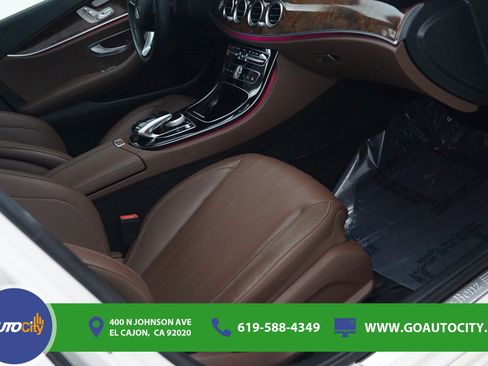Used 2017 Mercedes-Benz E 300 image 8