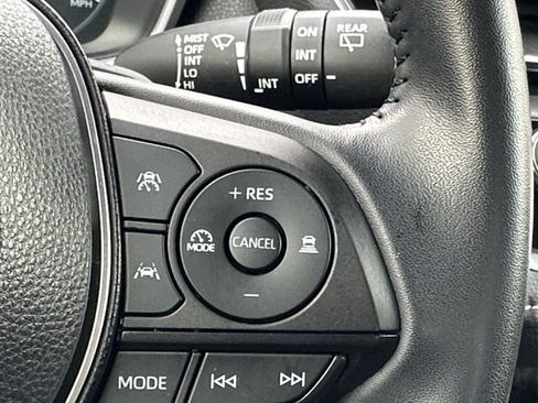 Used 2024 Toyota Corolla SE FWD image 21