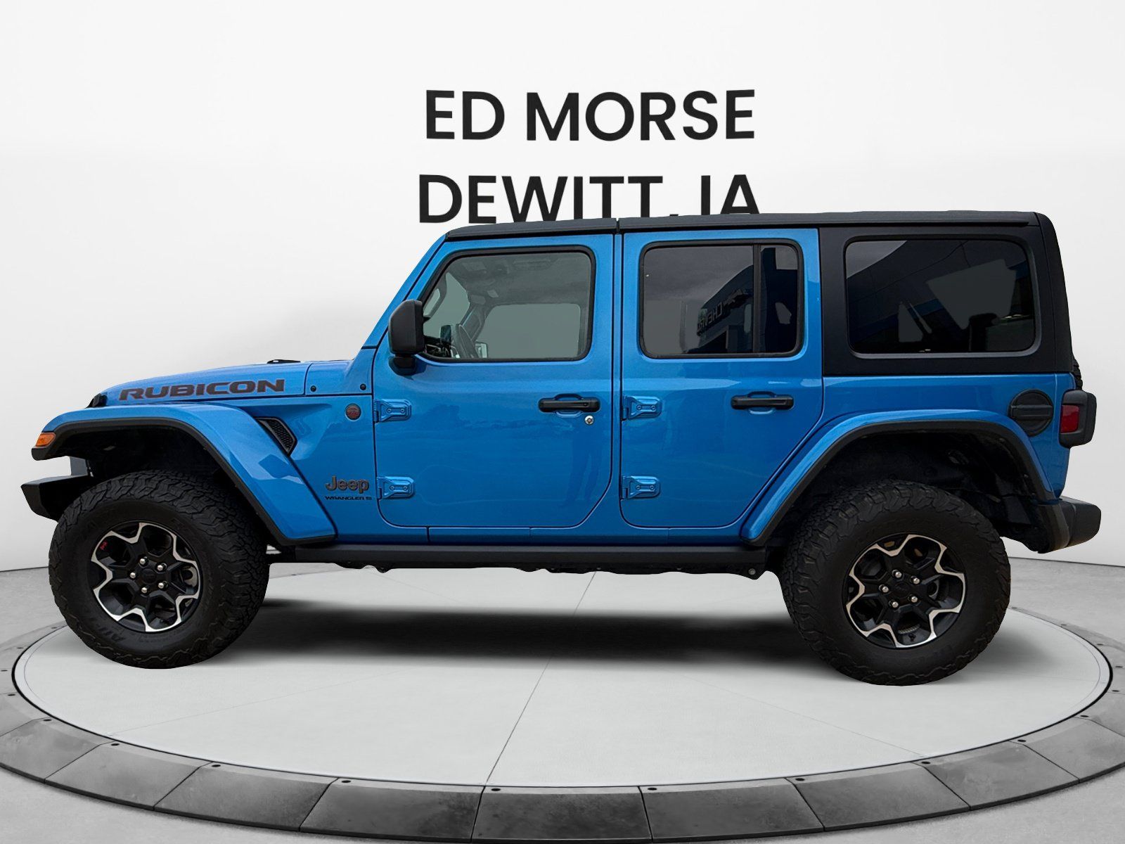 Used 2023 Jeep Wrangler Unlimited Rubicon AWD/4WD image 2