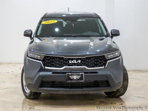 Used 2022 Kia Sorento LX image 5
