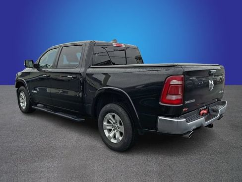 Used 2022 RAM 1500 Laramie AWD/4WD image 6
