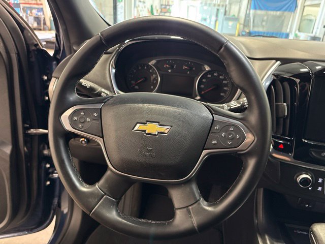 Used 2023 Chevrolet Traverse LT FWD image 15