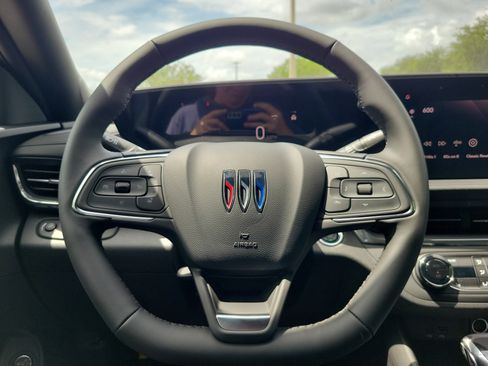 New 2026 Buick Envista Sport Touring w/ Convenience I Package FWD image 9