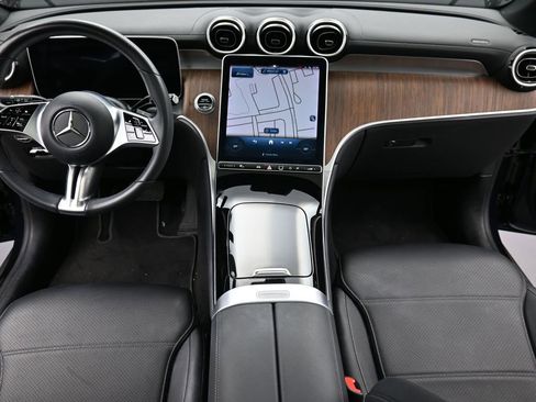 Used 2023 Mercedes-Benz GLC 300 image 13
