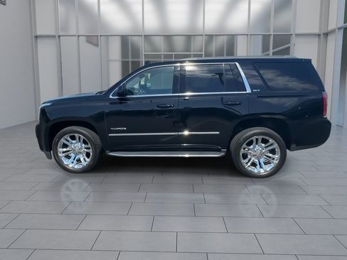 Used 2020 GMC Yukon SLT w/ Premium Edition AWD/4WD image 5