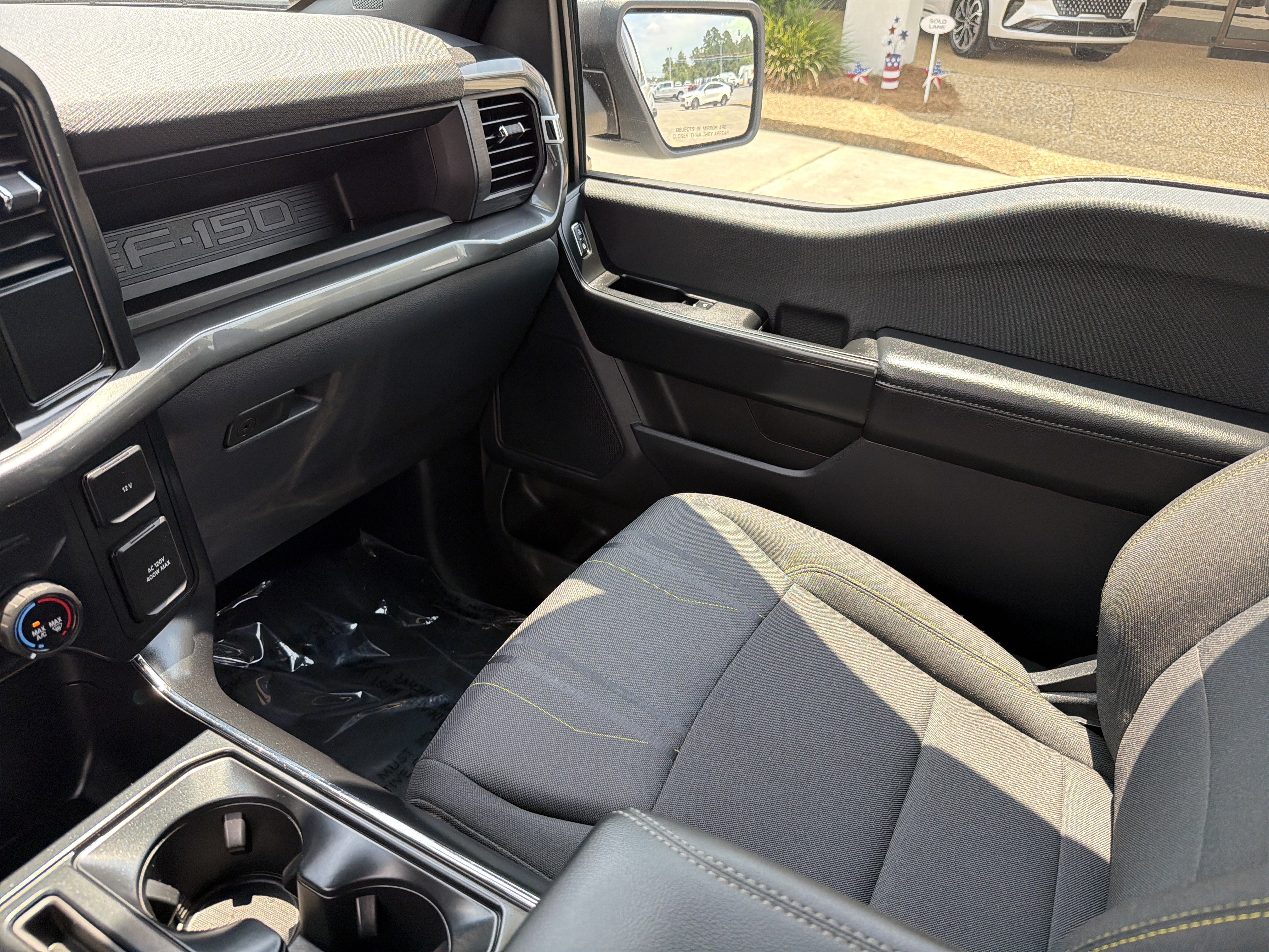 Used 2024 Ford F150 STX w/ Mobile Office Package RWD image 24