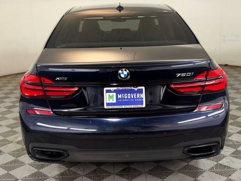 Used 2016 BMW 750i xDrive image 10