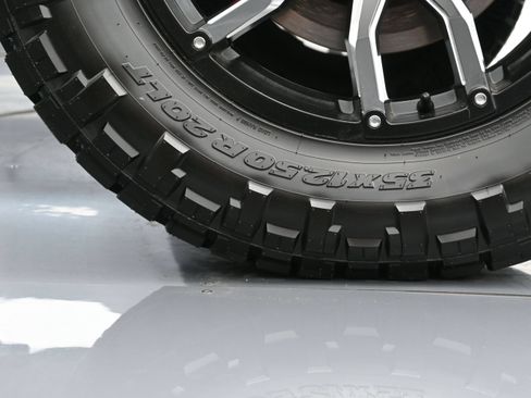Used 2023 RAM 1500 Big Horn AWD/4WD image 40