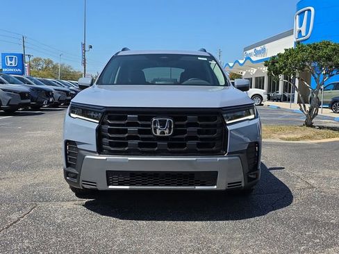 New 2026 Honda Pilot EX-L image 3