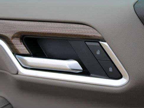 New 2026 Chevrolet Silverado 1500 LT w/ Safety Package image 38