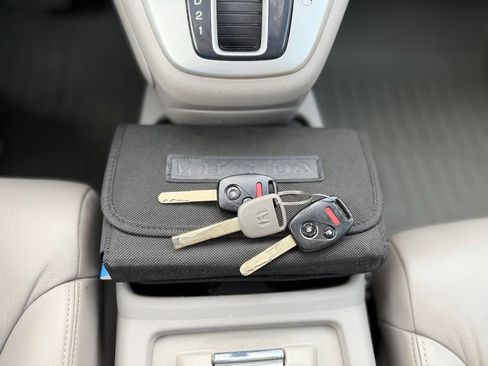 Used 2013 Honda CR-V EX-L image 30