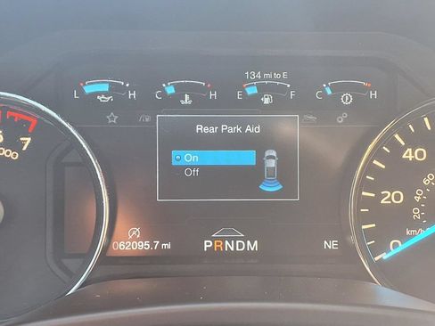 Used 2019 Ford F150 Platinum w/ Equipment Group 701A Luxury AWD/4WD image 20