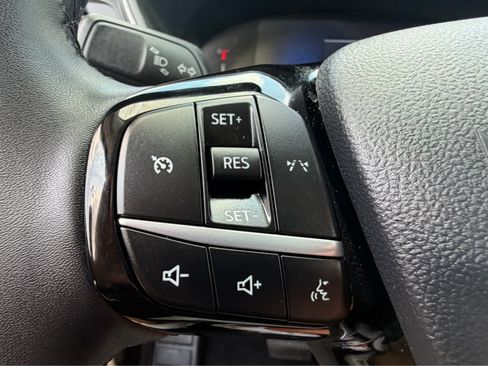 Used 2023 Ford Escape Active AWD/4WD image 19
