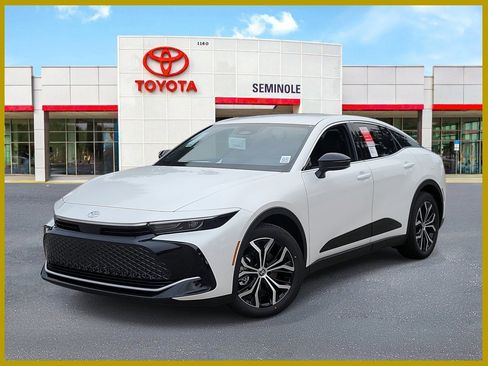 New 2026 Toyota Crown XLE image 1