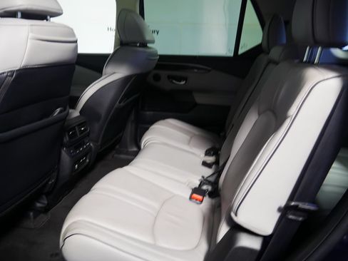 Certified 2023 Honda Pilot Elite image 13