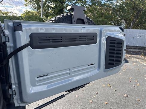 Certified 2021 Ford Bronco Badlands image 44