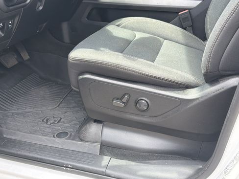 Used 2022 RAM 1500 Big Horn RWD image 27