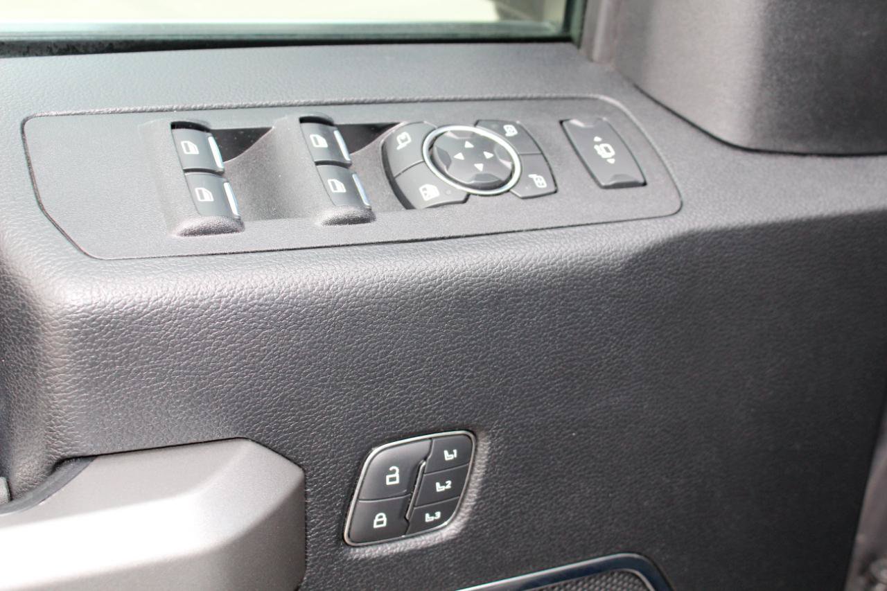 Used 2021 Ford F250 Platinum w/ FX4 Off-Road Package AWD/4WD image 43