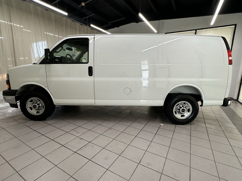 Used 2025 GMC Savana 2500 w/ Driver Convenience Package RWD image 8