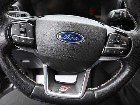 Used 2022 Ford Explorer ST AWD/4WD image 16
