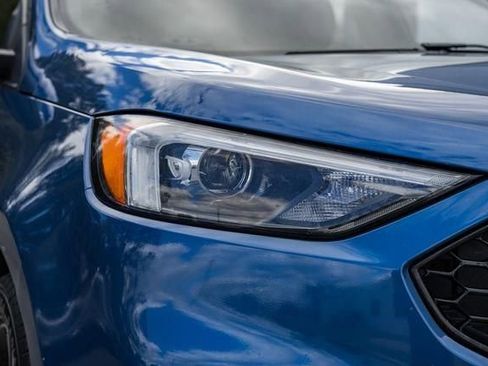 Used 2019 Ford Edge ST w/ Convenience Package image 16