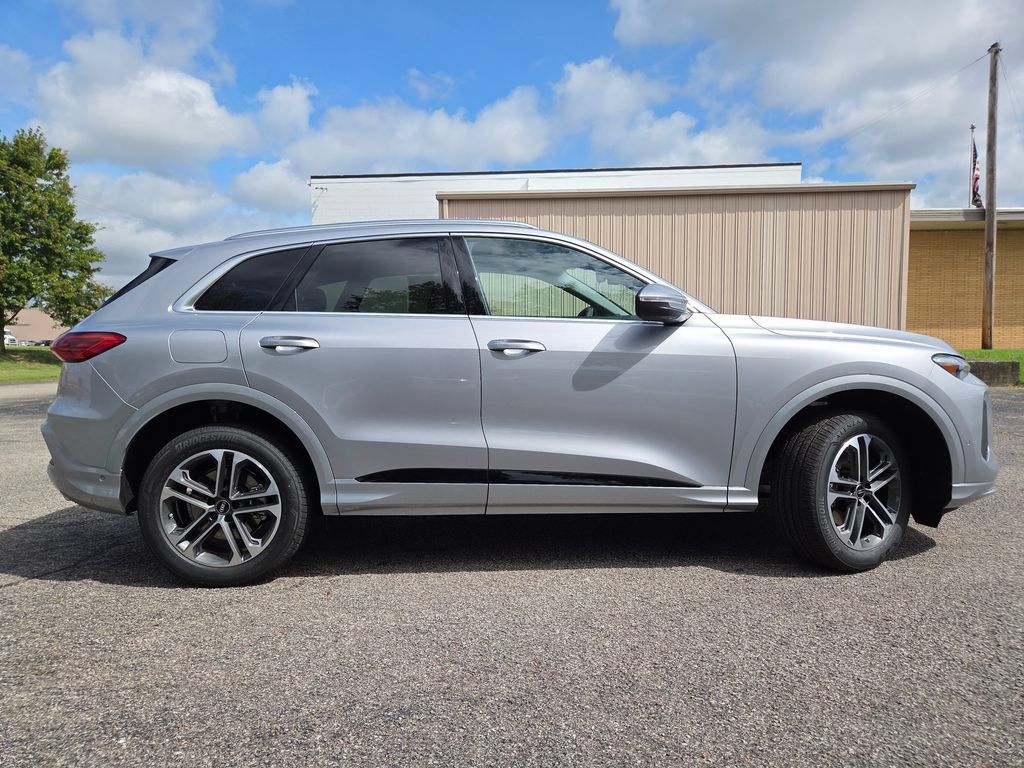 New 2026 Audi Q5 Premium Plus AWD/4WD image 26