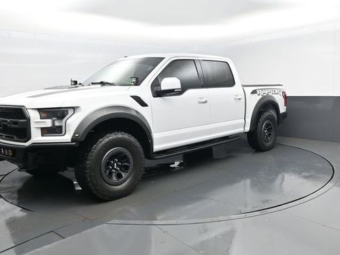 Used 2018 Ford F150 Raptor w/ Equipment Group 802A Luxury image 1