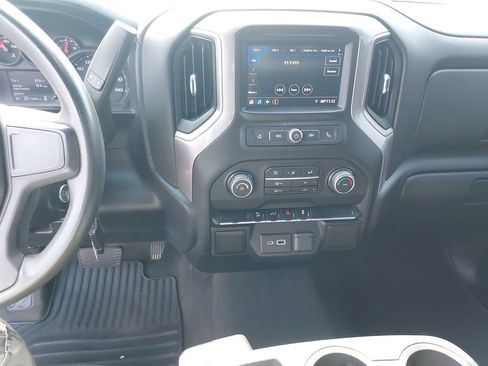 Used 2021 Chevrolet Silverado 1500 Custom Trail Boss w/ LPO, Dark Essentials Package AWD/4WD image 20