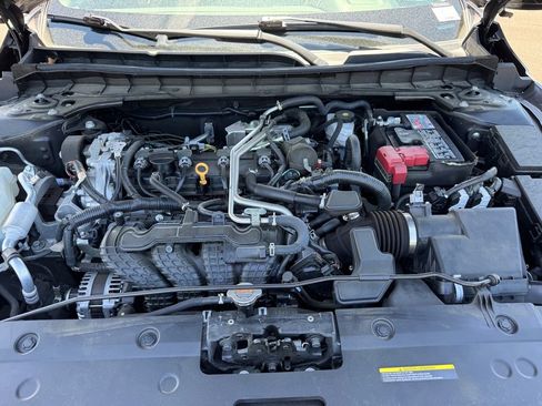 Used 2021 Nissan Altima 2.5 SL FWD image 14