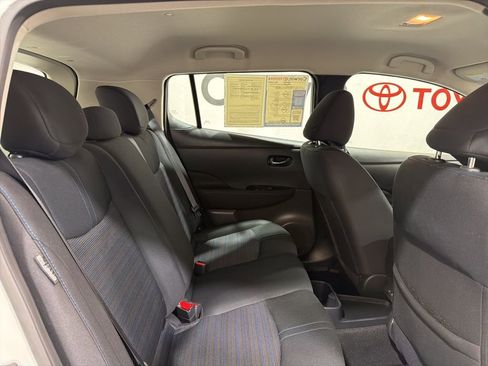 Used 2024 Nissan Leaf SV Plus image 15