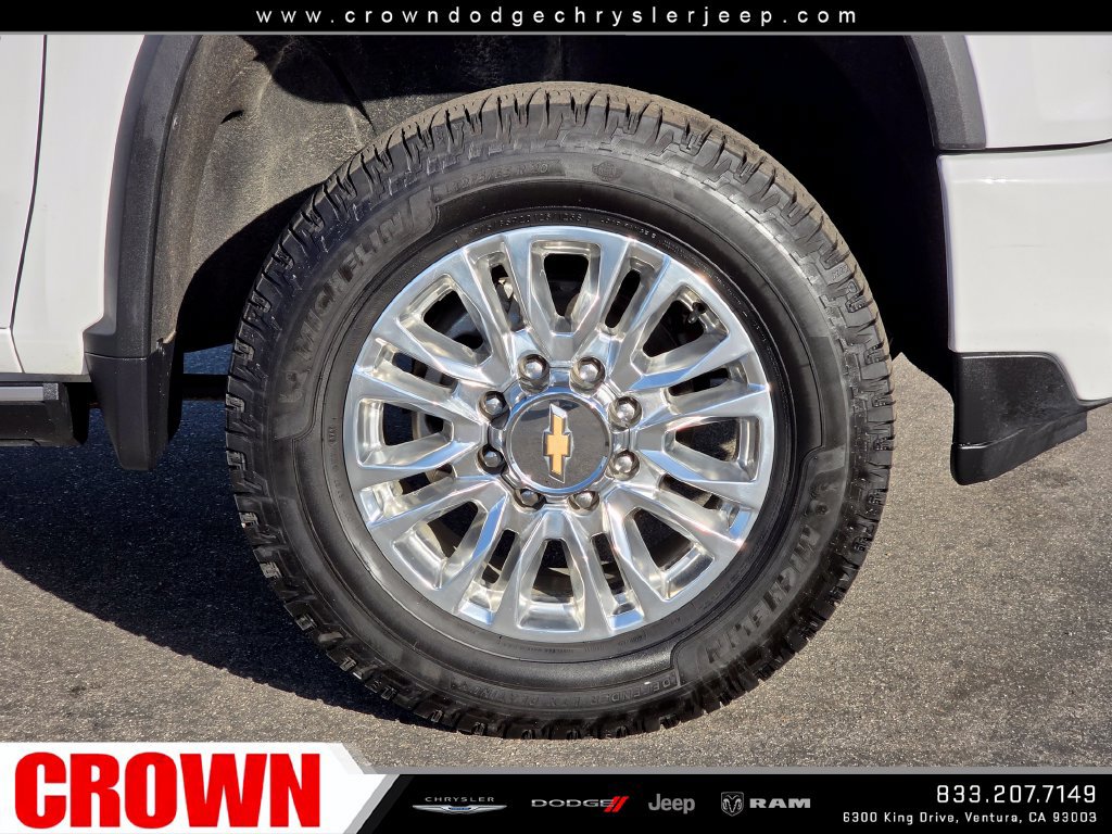 Used 2022 Chevrolet Silverado 3500 High Country w/ Safety Package II AWD/4WD image 9
