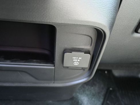 New 2025 RAM 5500 Tradesman image 31