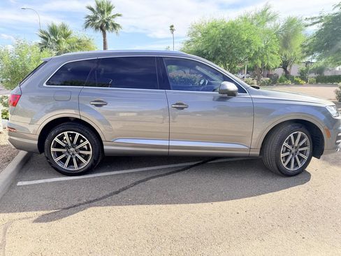 Used 2017 Audi Q7 3.0T Premium Plus image 10