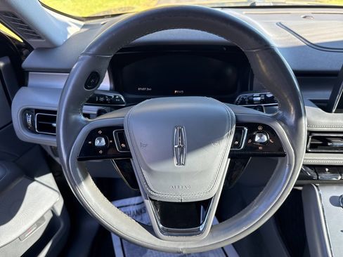 Used 2020 Lincoln Aviator Reserve w/ Equipment Group 202A image 15